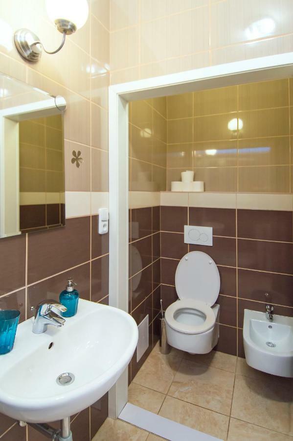 Modern Apartment Navratilova II Praha Bagian luar foto