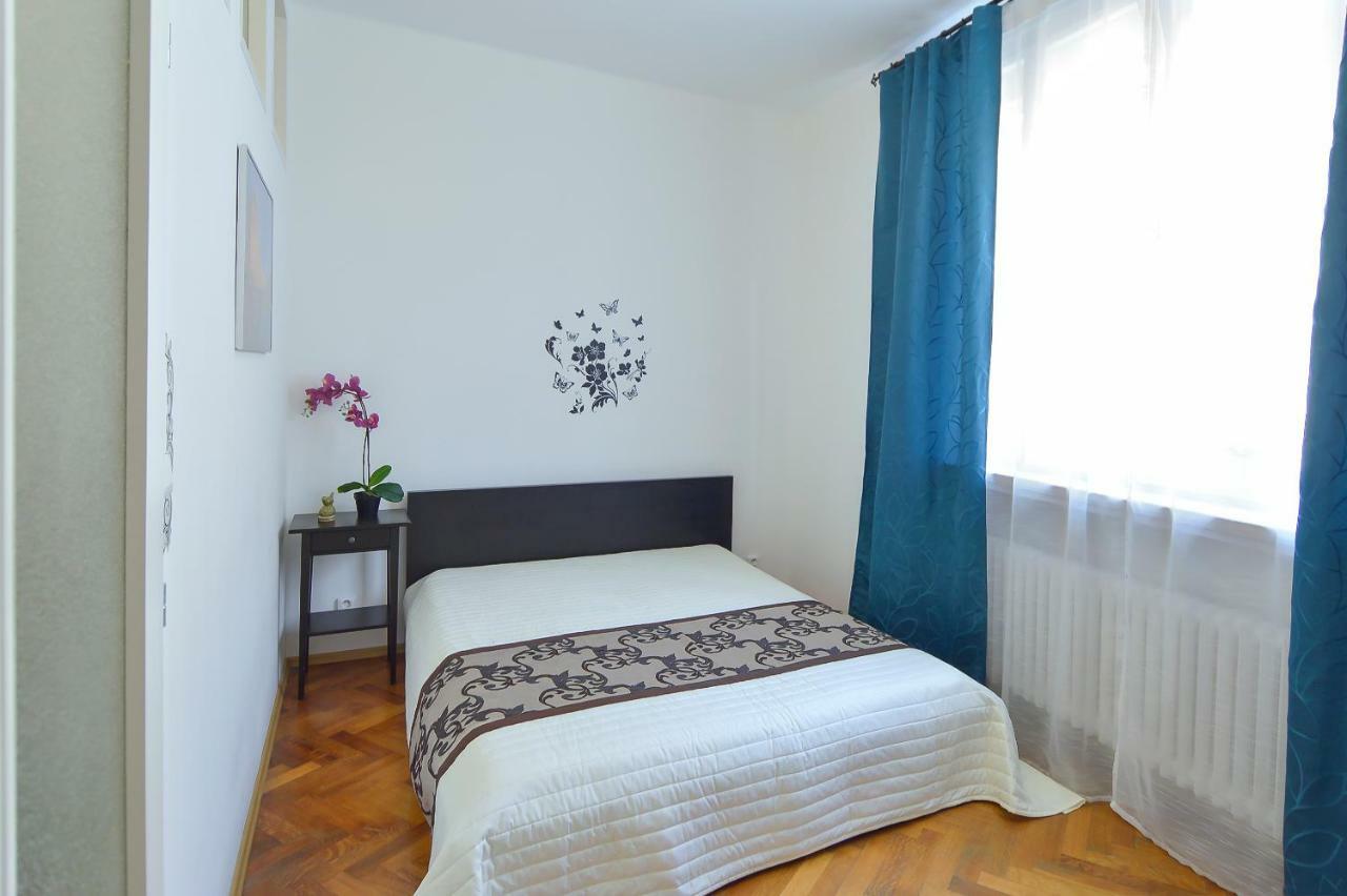 Modern Apartment Navratilova II Praha Bagian luar foto